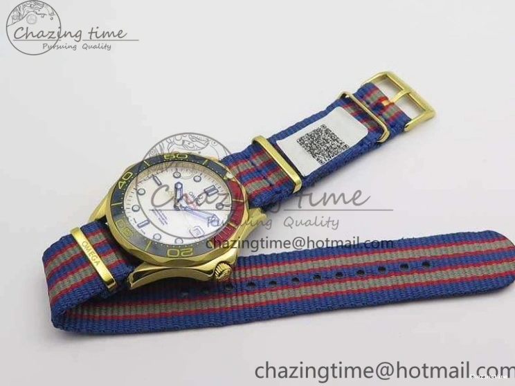 0327 Modern Seamaster 300M 007 YG URF 1:1 Best Edition White Dial Ceramic Bezel On Nylon Strap A 8115